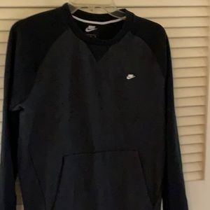 Men’s NIKE crew neck pullover
